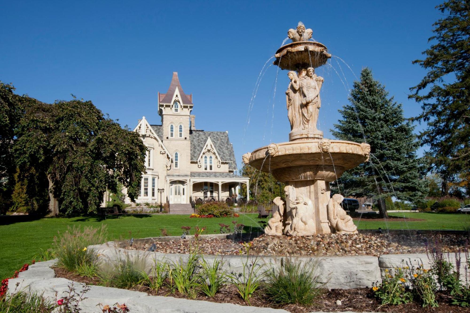 Elm Hurst Inn & Spa Ingersoll Bagian luar foto