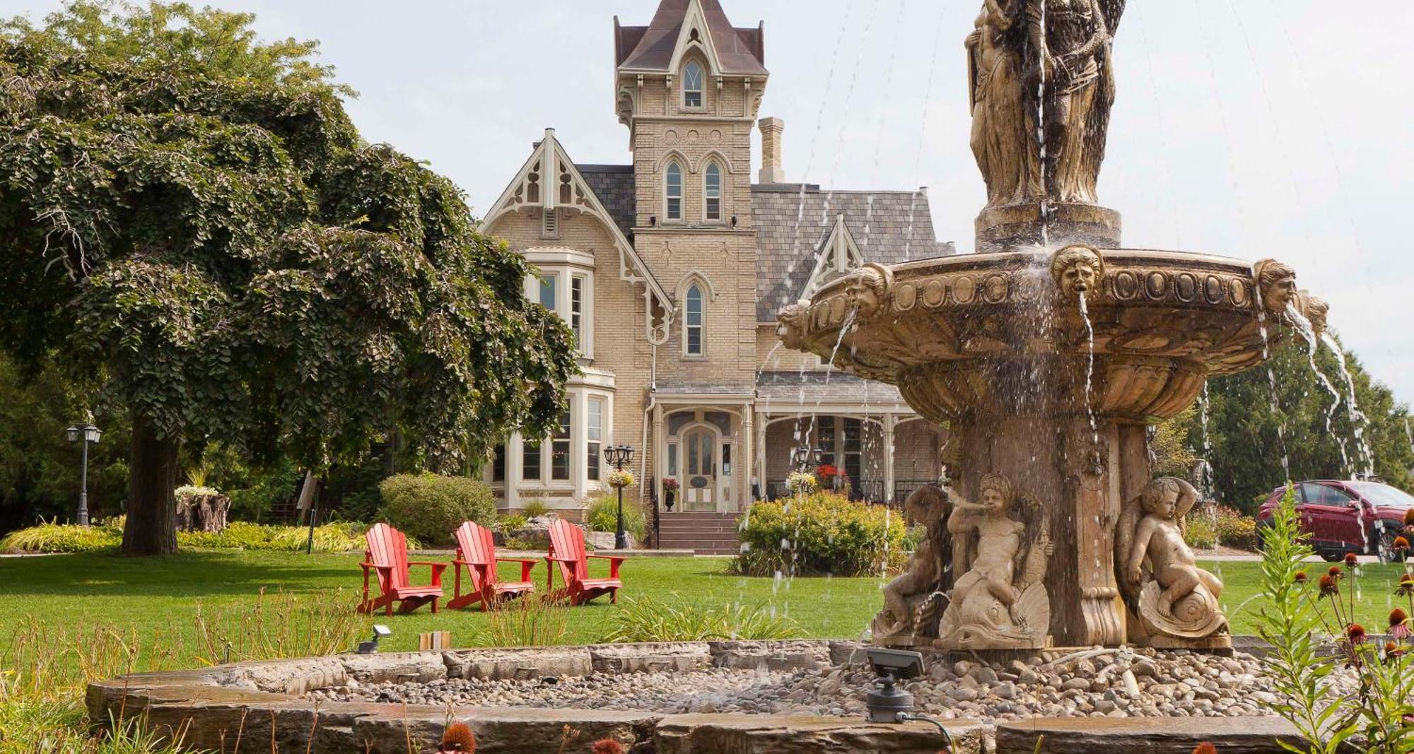 Elm Hurst Inn & Spa Ingersoll Bagian luar foto